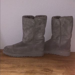 Gray Uggs